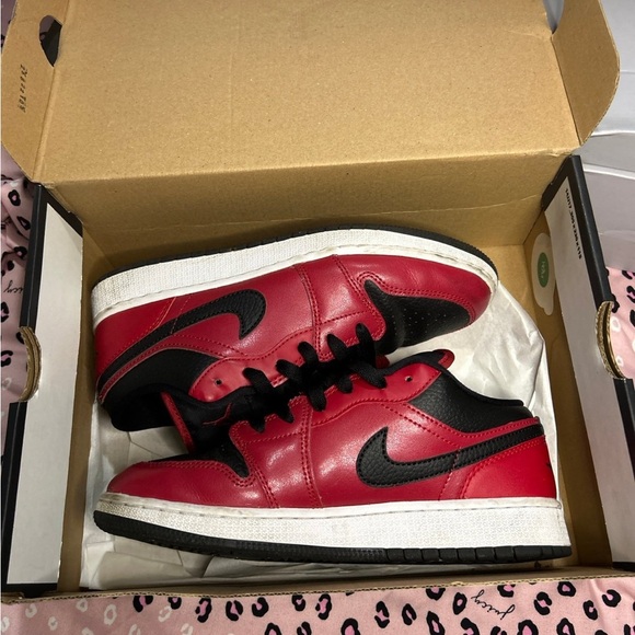 Jordan - Picture 2 of 8